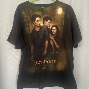 Twilight saga New Moon t-shirt